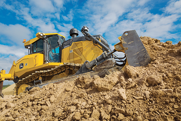 John Deere представляет новый гусеничный бульдозер 950К в Нижнем Новгороде